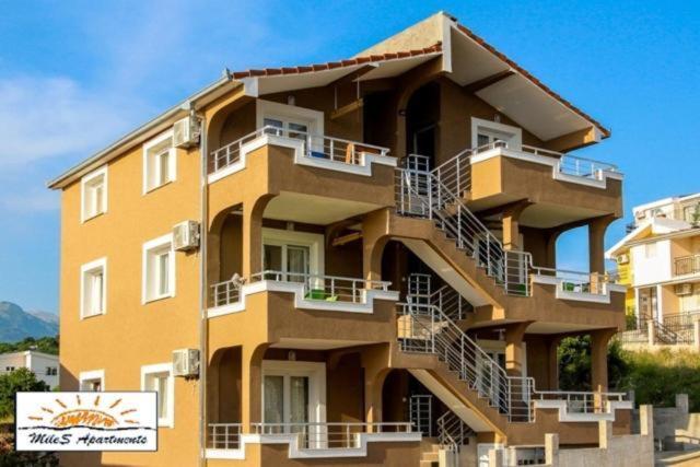 Apartments Miles 우체하 객실 사진
